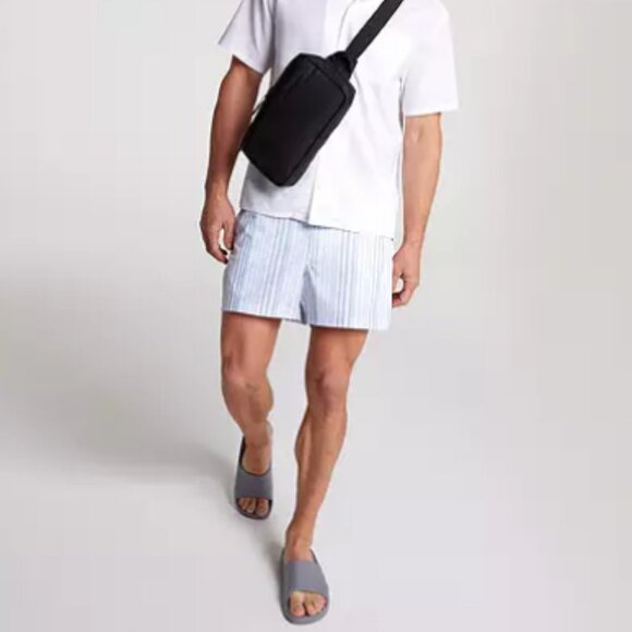 VRST Men's 5" Resort Short - Picture 4 of 14